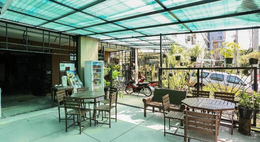 Nakara Boutique Chiang Mai Hotel Exterior photo